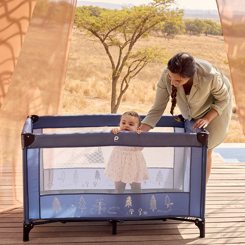 Kispli Our Little Friends Travel Cot - Maternity