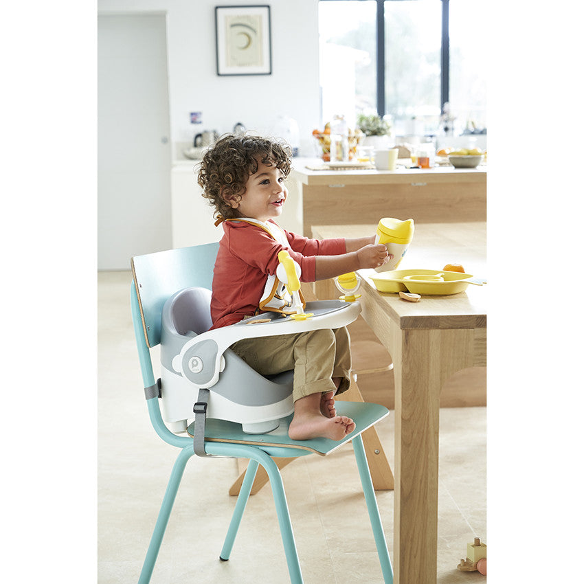 Rehausseur de chaise avec jouets d'éveil pour chaise Me Up - Prémaman